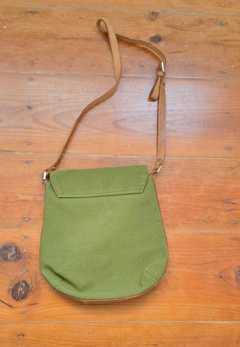 Mala tiracolo verde Zara