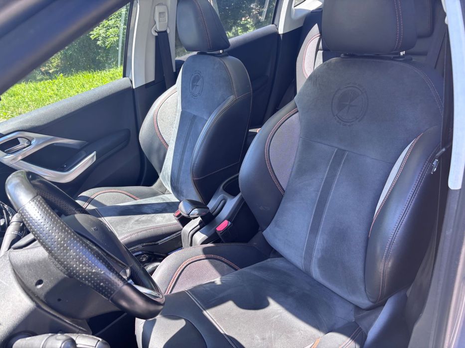 Śliczny Peugeot 2008-1,6HDI-COSMO-EURO6-Okazja