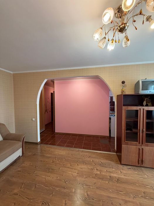 ПРОДАЮ затишна 2к квартира пр.СЛОБОЖАНСЬКИЙ Правда-кіно ГАЗ! Є ВІДЕО