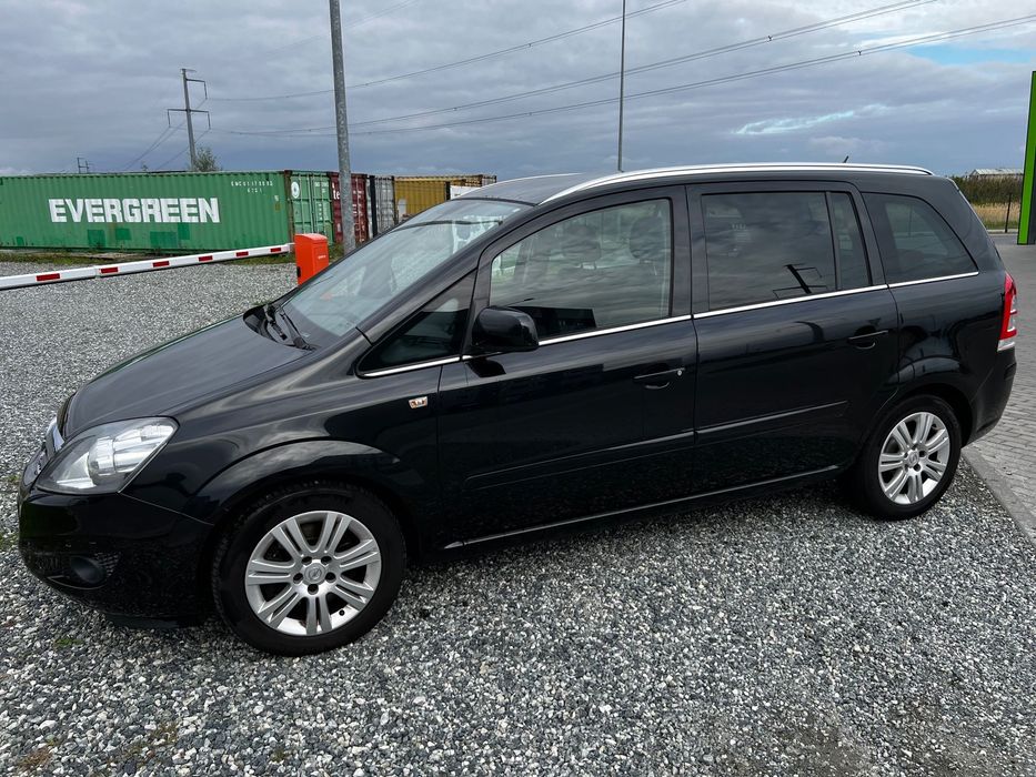 Opel Zafira Bardzo zadbany