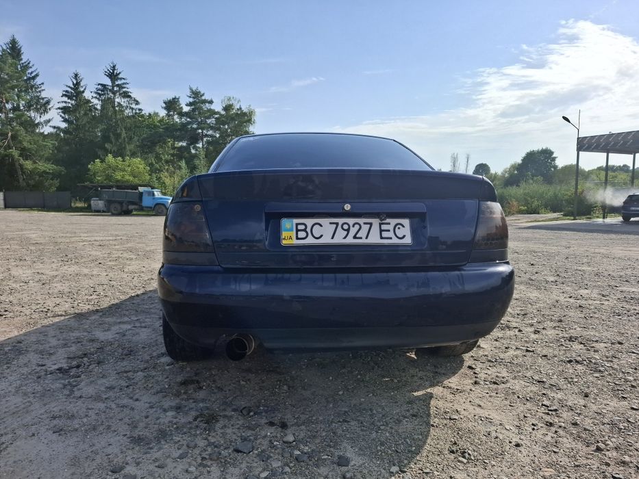 Продам Ауді А4 В5