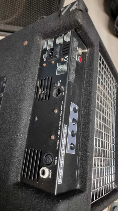 Amplificador de Baixo TECH 21 Bass Power Wedge 60