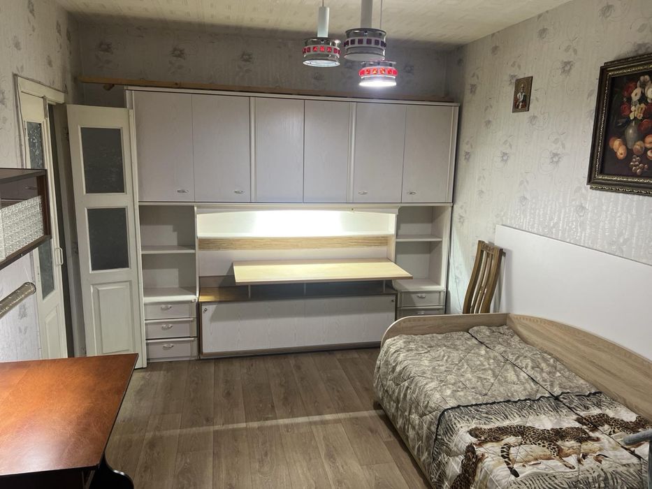 1-но кімнатна кв-ра, Мінський масив, вул. Петра Панча