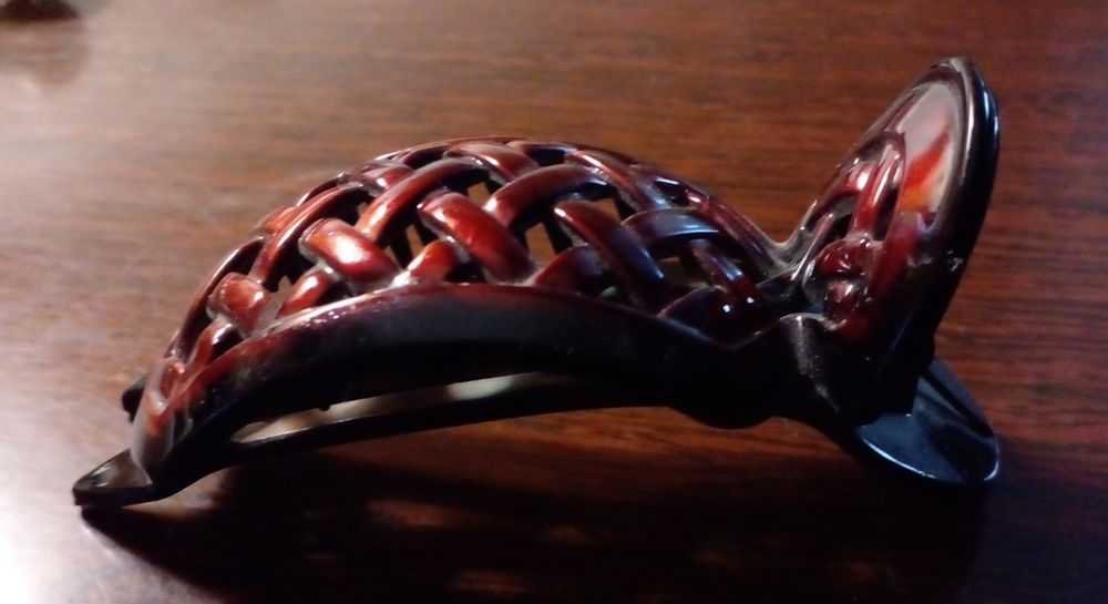 Заколка для волосся