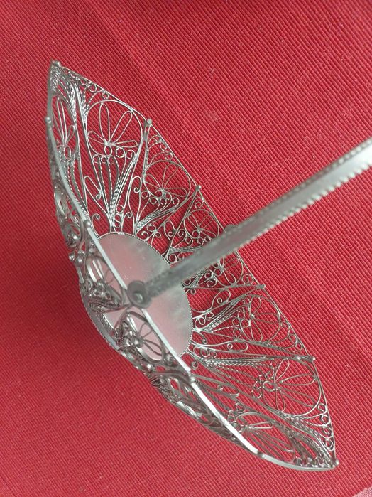 Ваза для цукерок ажурна .