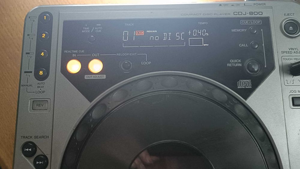 PIONEER compact disc CDJ 800