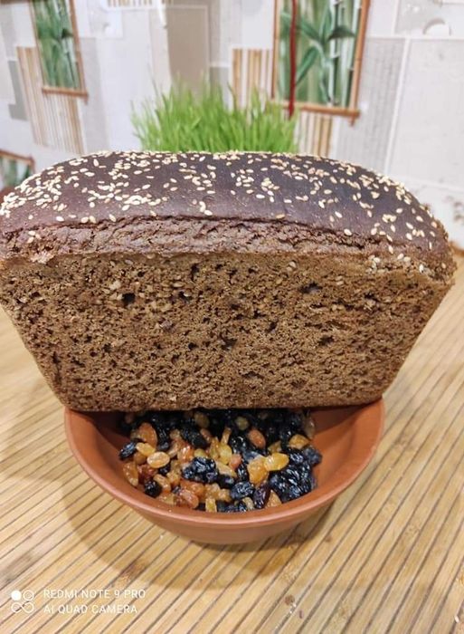Хліб крафтовий єксклюзивний на житній заквасці.