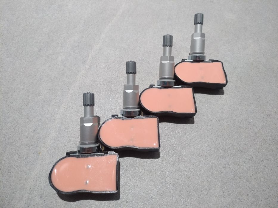 Датчик тиску давления шин BMW 1 2 3 4 X1 Х2 Х5 X6 i3 MINI 70735510