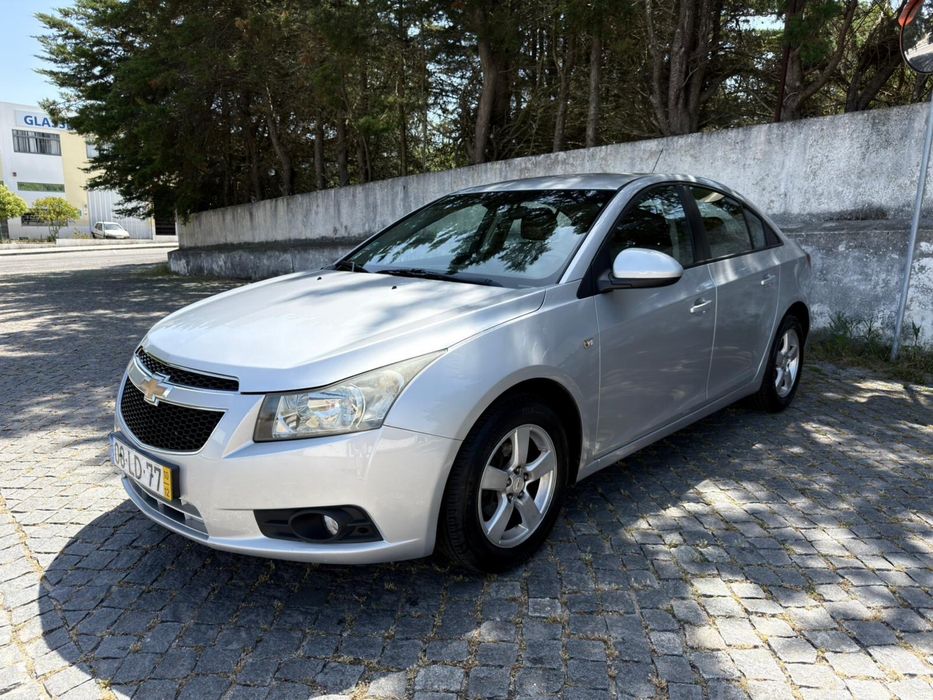 Chevrolet Cruze 1.6  LS 2010
