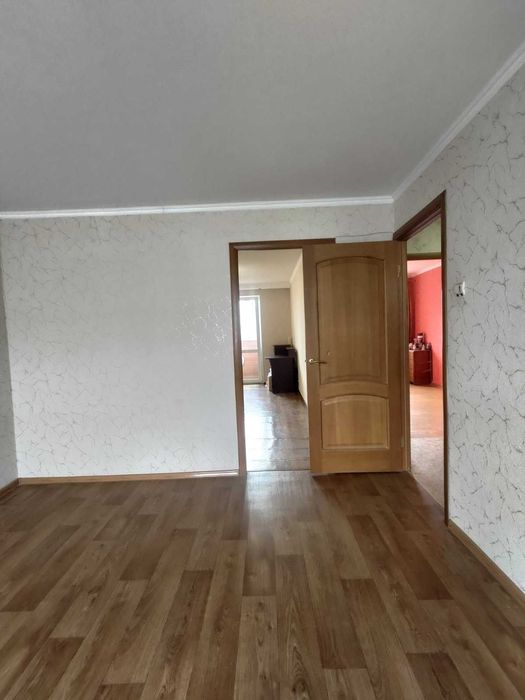 Продам 3 комн квартиру 60 м2  Восточный метро Индустриальная OA