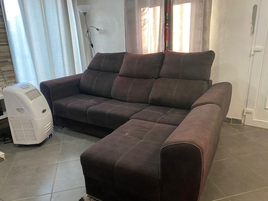 Sofá Retrátil Confortável