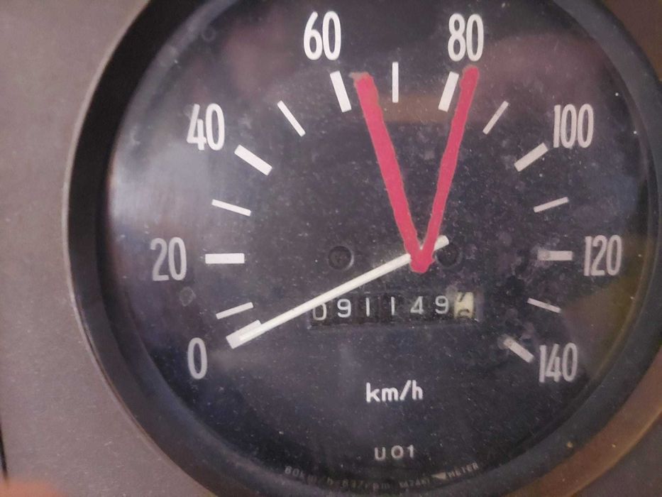 Carrinha Toyota Dyna a Diesel de um único proprietário