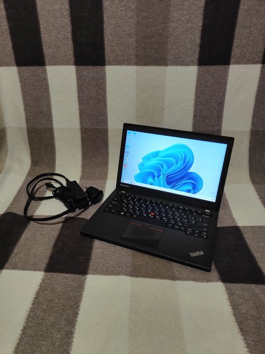 Lenovo i3-5010U стан нового