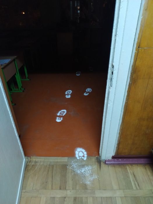 Трафарет, сліди Миколая, Санта Клауса, Діда Мороза, след, під ялинку