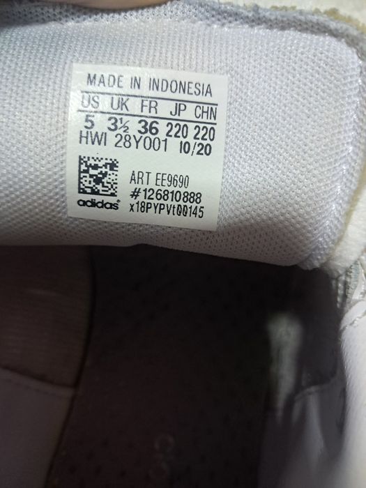 Sapatilhas adidas tamanho 36