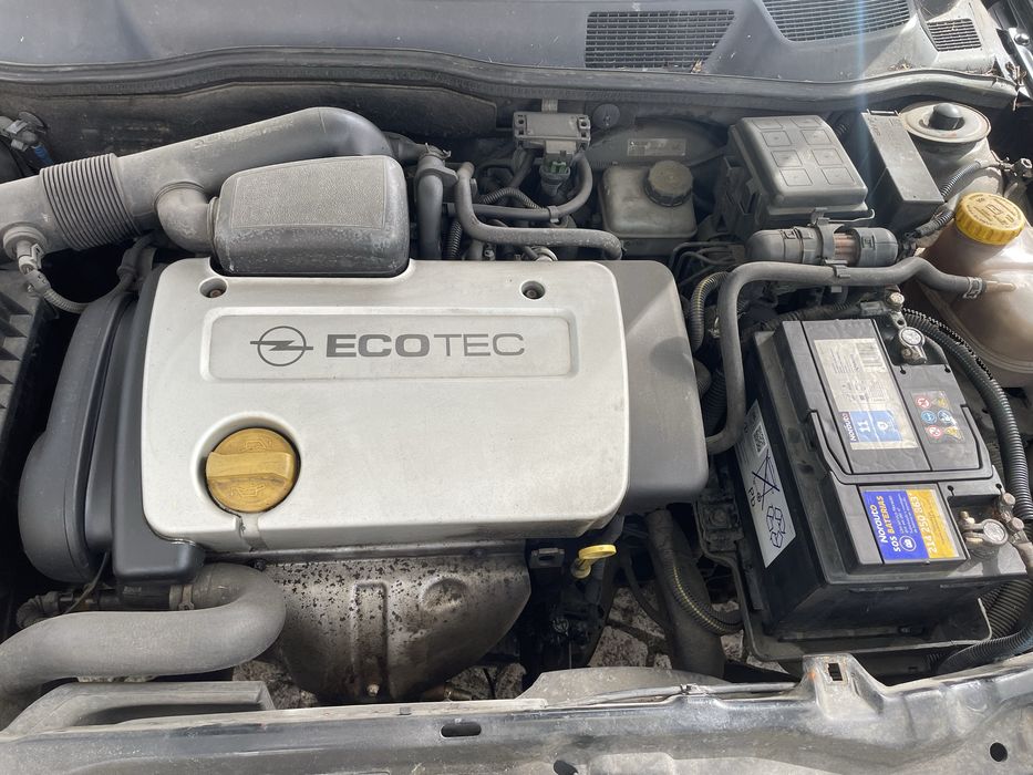 Opel astra 99 750€