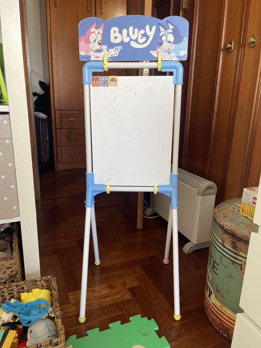 Quadro da bluey para criança