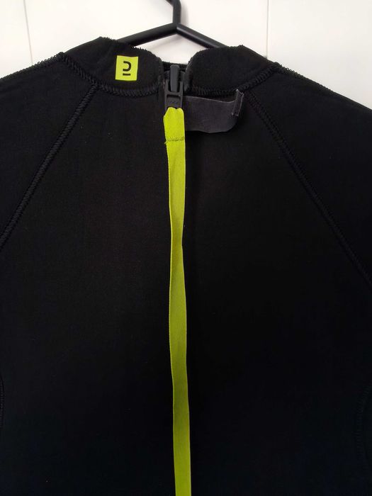 Fato de neoprene para surf / surf wetsuit