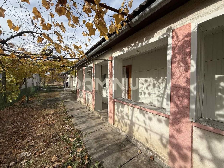 Продаж будинку в центрі Виноградова