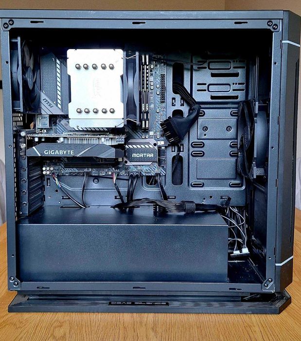 Komputer stacjonarny