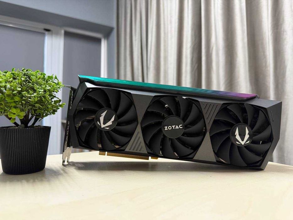 Відеокарта Zotac GAMING GeForce RTX 3080 Ti AMP Holo Б/в + ГАРАНТІЯ 3 МІСЯЦІ!