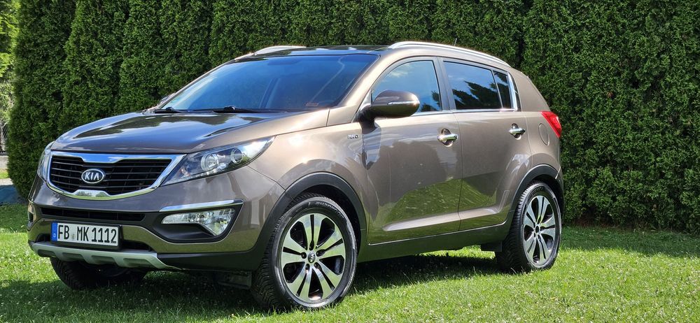 Sprzedam kia sportage 2.0 crdi 4x4 skora navi panorama  130 tys kilometrów automat