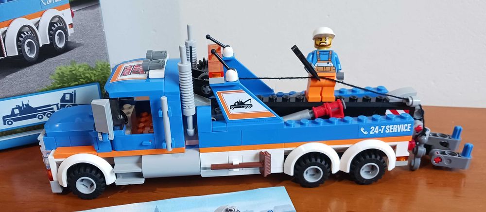Lego City 60056 Ciężarówka Holownik + pudełko + instrukcja