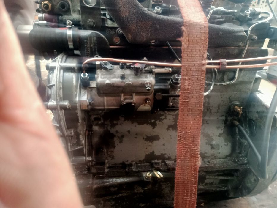 Silnik Perkins AD 4.203