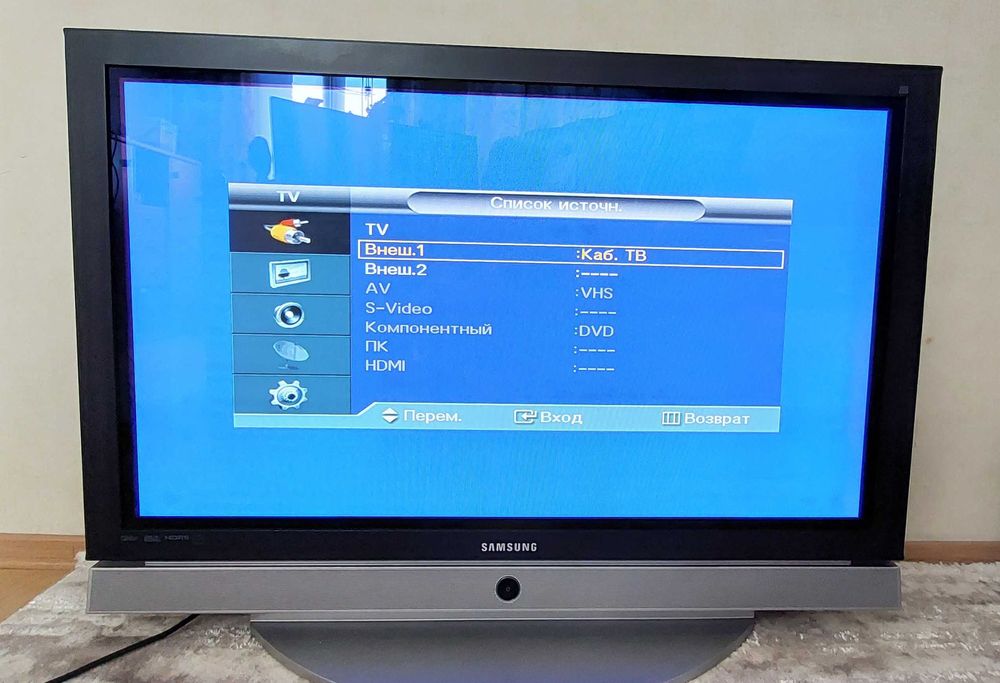 Плазмовий телевізор Samsung PS-42E71HR