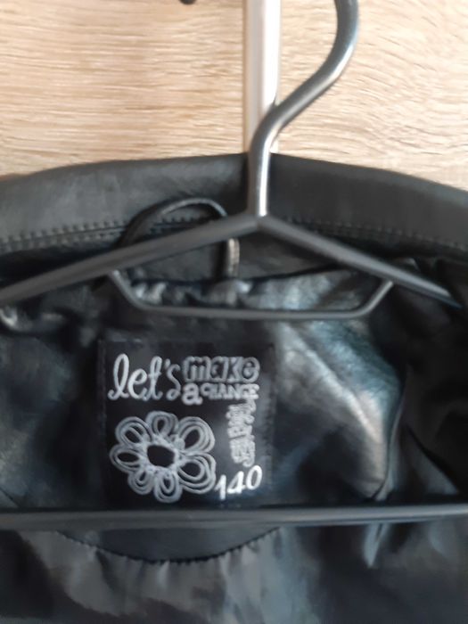 Kurteczka dziewczęca 140