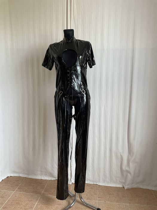 Латексний костюм catsuit