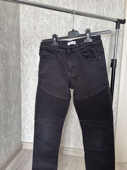 Джинси zara.      .