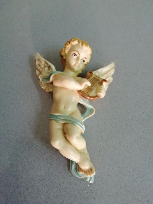 Anjinhos em Porcelana