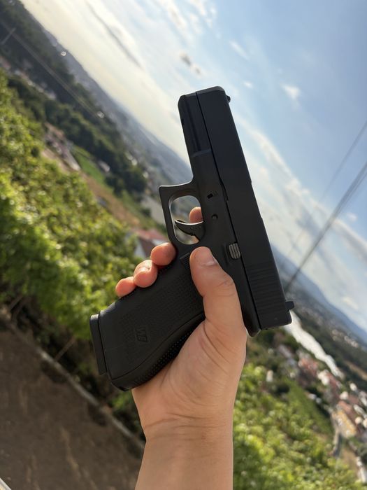 Réplica Glock 17 Gen 5