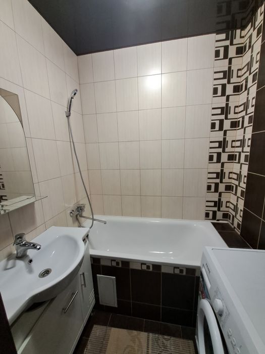 Подобово двохкімнатна. WI-Fi працює без світла