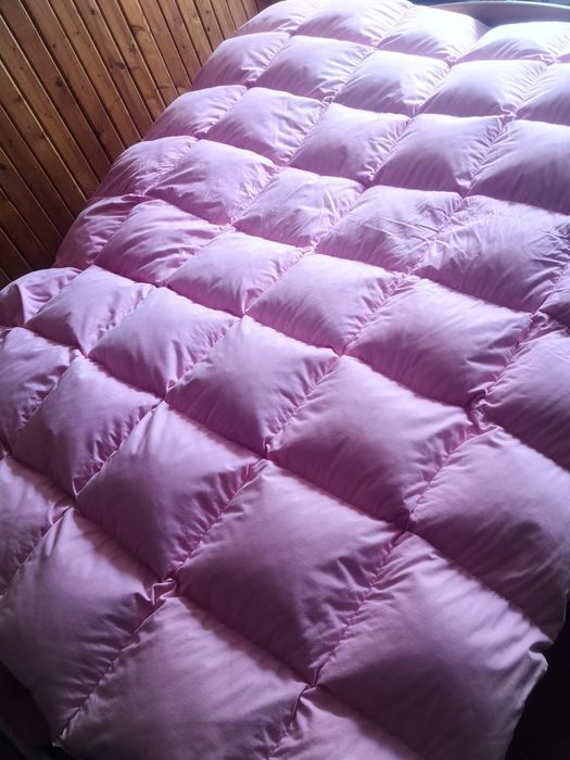 Pierzyna z pierza duza 140 cm 180 cm pikowana