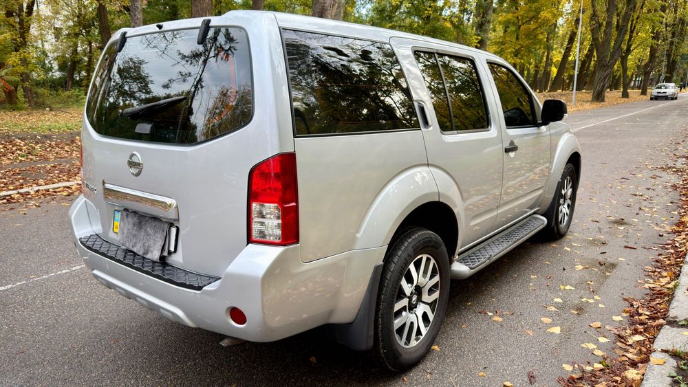 Nissan Pathfinder 2012