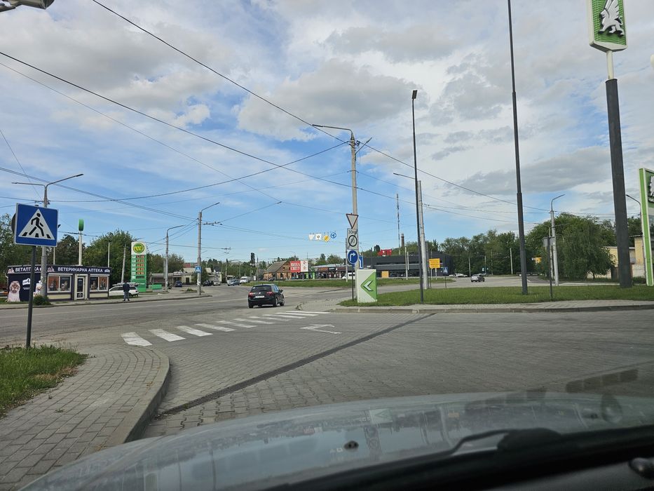 Продаеться Пром площадка с Зданием р-н АТБ,Верхняя Хортица,Идеально СТ