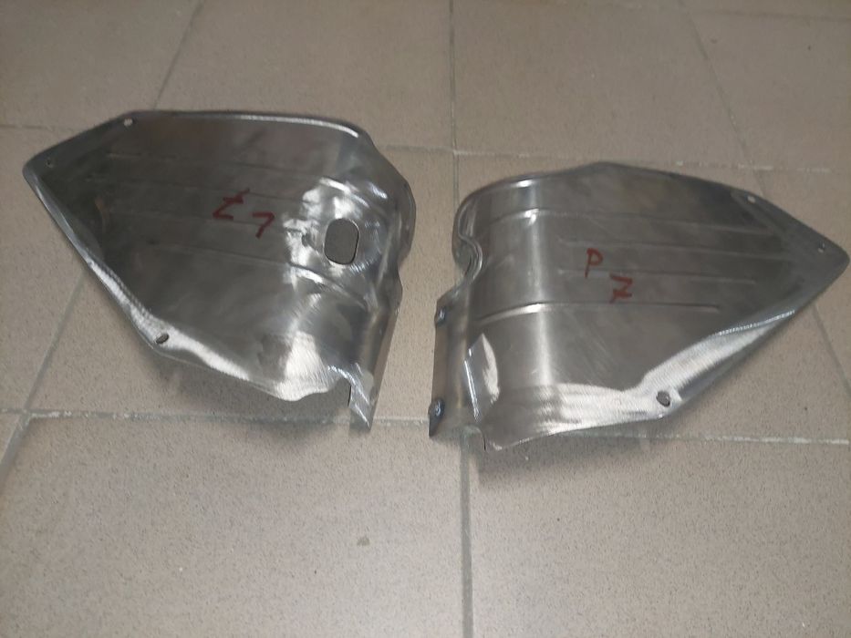 Oslony boczne boczki ramy wsk 125 m06 b1 dwuramowka