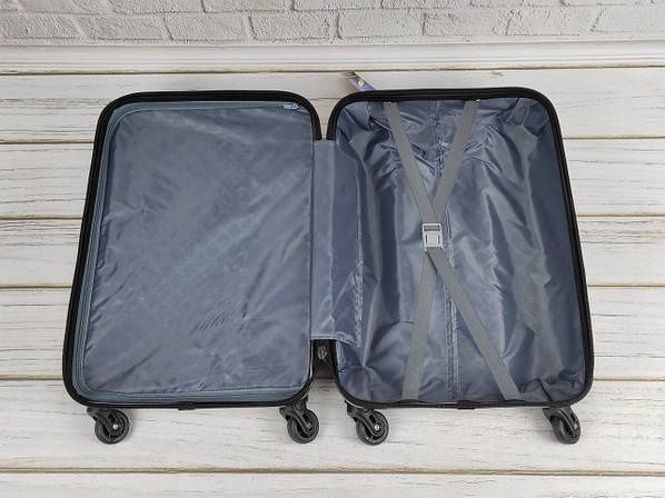 Чемодан новый куплен в Германии