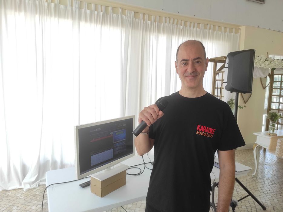 Karaoke / DJ / Animação musical