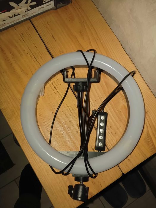 Кільцева LED Лампа.