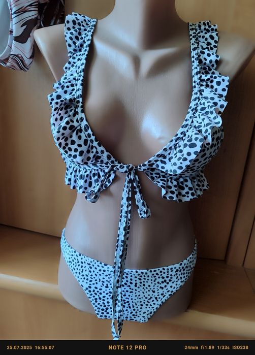 Купальник Shein новый р 10 S -М