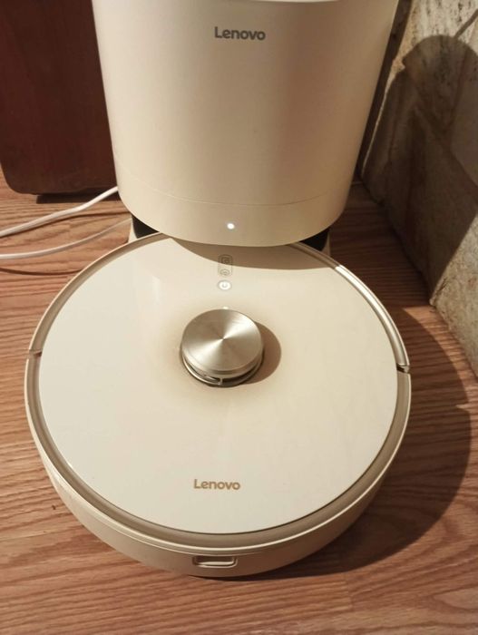 Robot sprzątający lenowo t1s pro