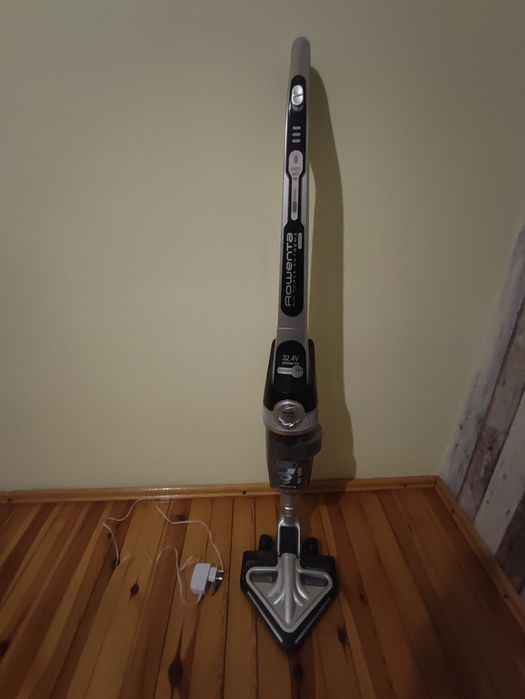 Rowenta RH8995WO Air Force Extreme Silence 32,4v