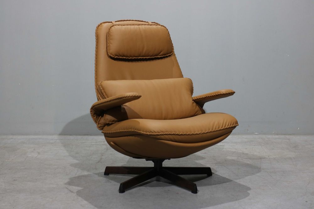 Poltrona Madsen & Schubell Modelo MS86 | Pele Genuína