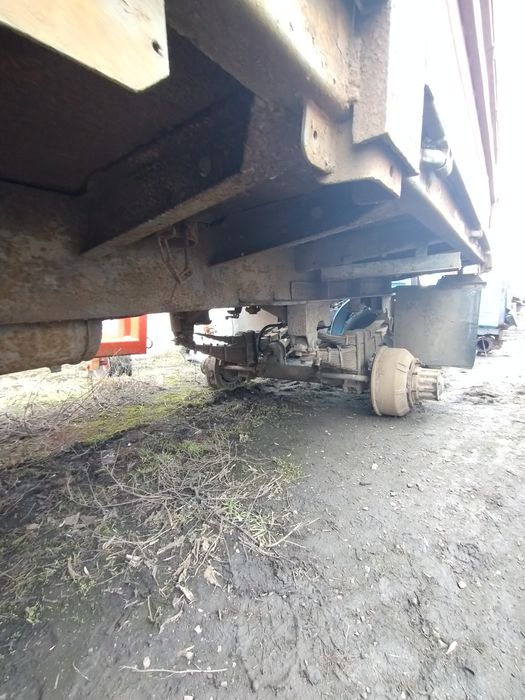 Напівпричіп бортовий ОДАЗ 93571
