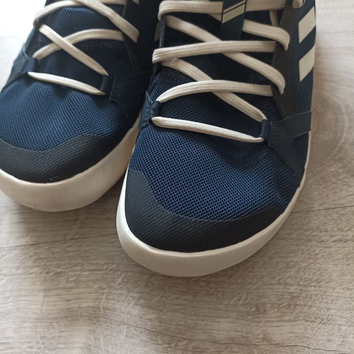 кросівки чоловічі adidas terrex розмір 40.5