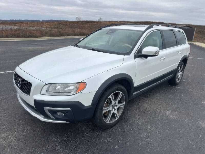 2015 Volvo XC70 T6 Premier Plus