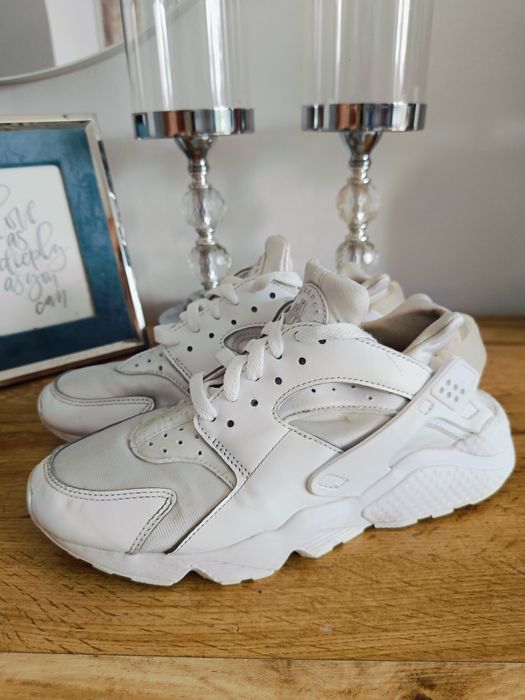Buty Nike huarache 40 białe